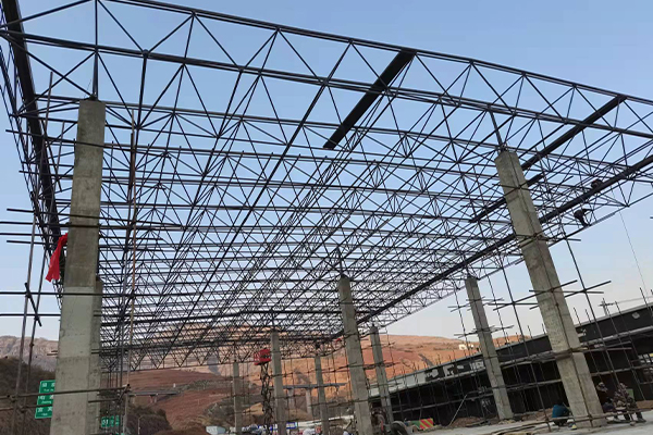 莱芜钢结构网架图片