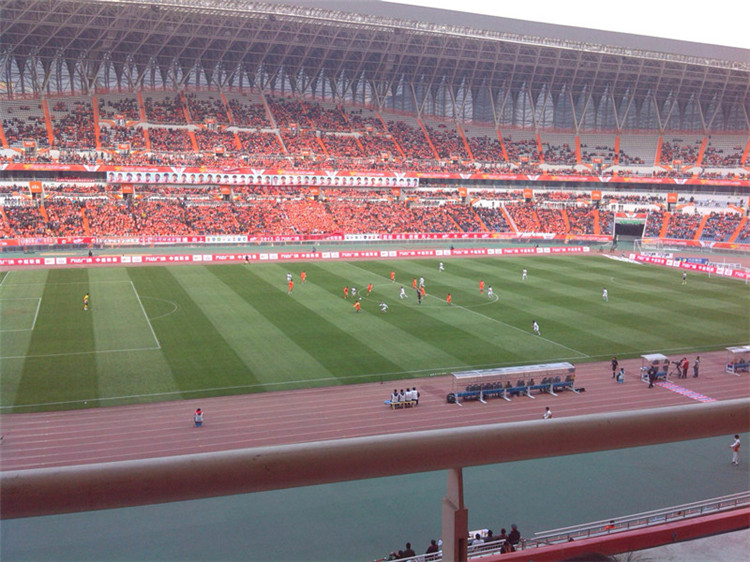 莱芜体育场看台网架加工